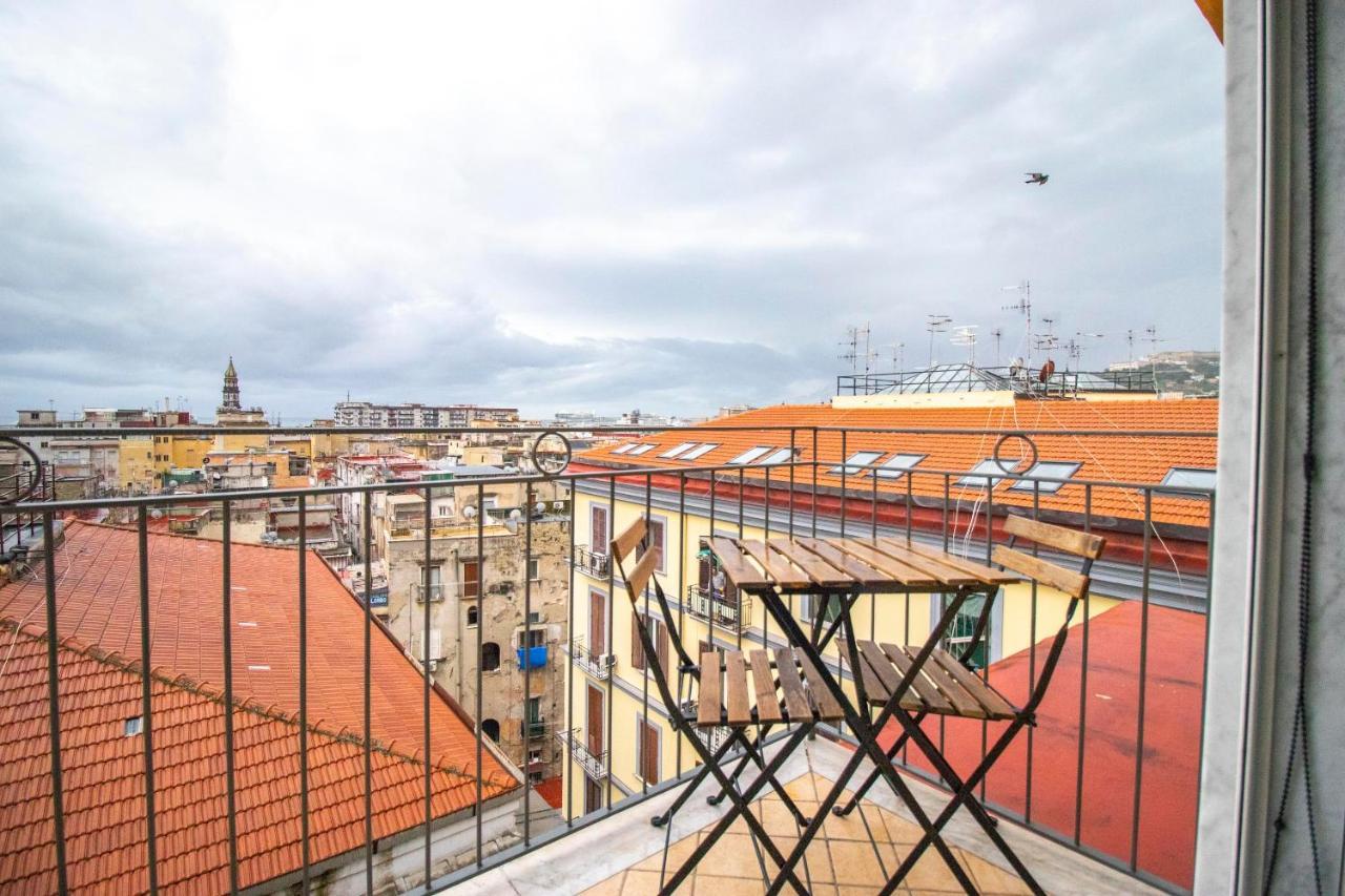 A I R Rettifilo Apartments Naples Exterior photo