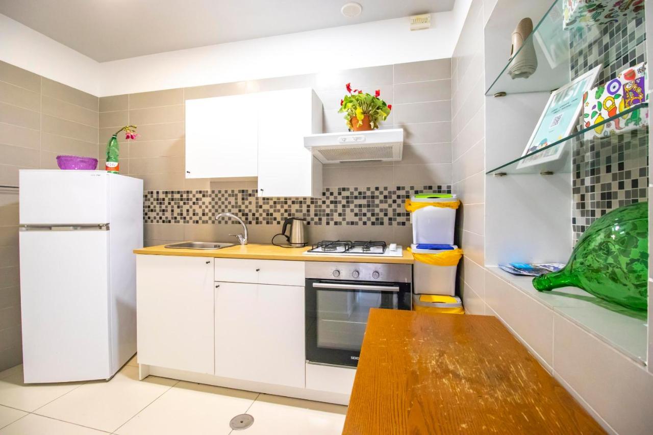 A I R Rettifilo Apartments Naples Exterior photo