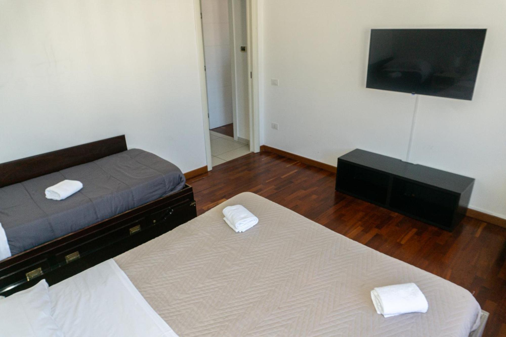 A I R Rettifilo Apartments Naples Exterior photo