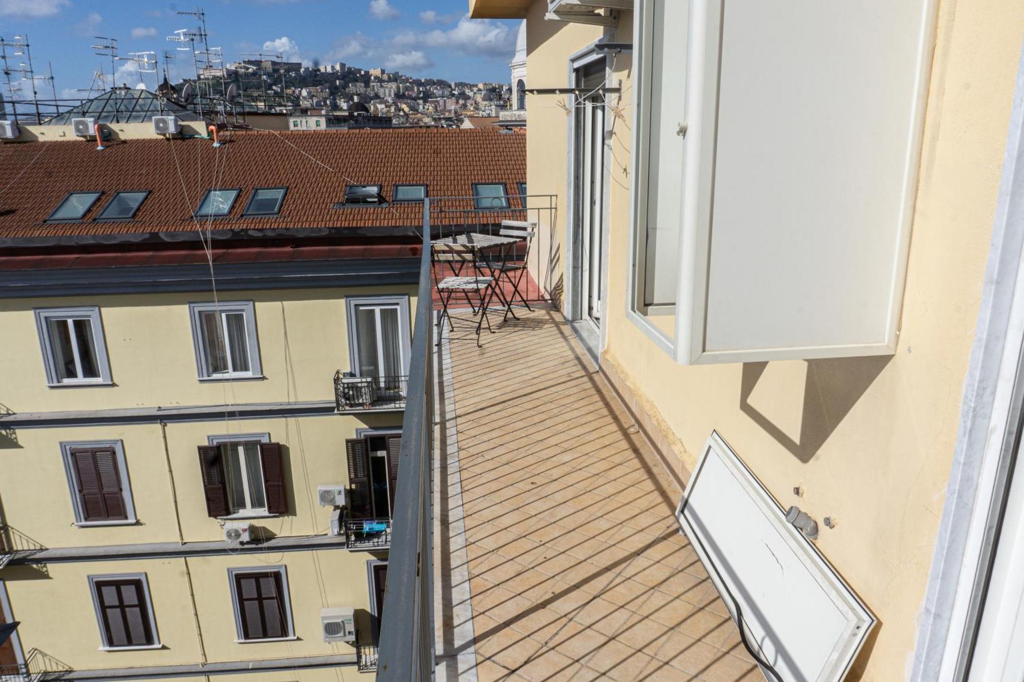 A I R Rettifilo Apartments Naples Exterior photo