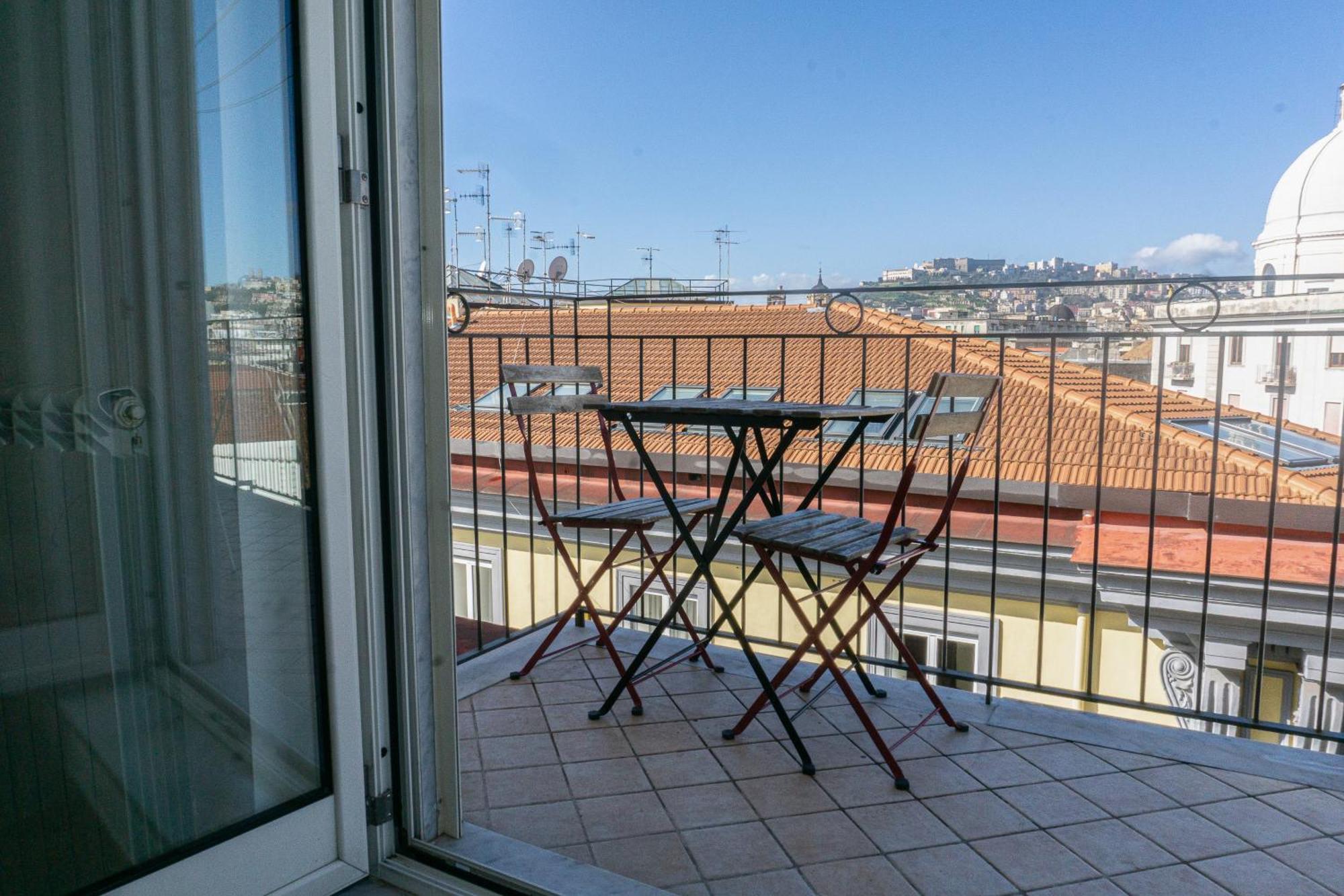 A I R Rettifilo Apartments Naples Exterior photo