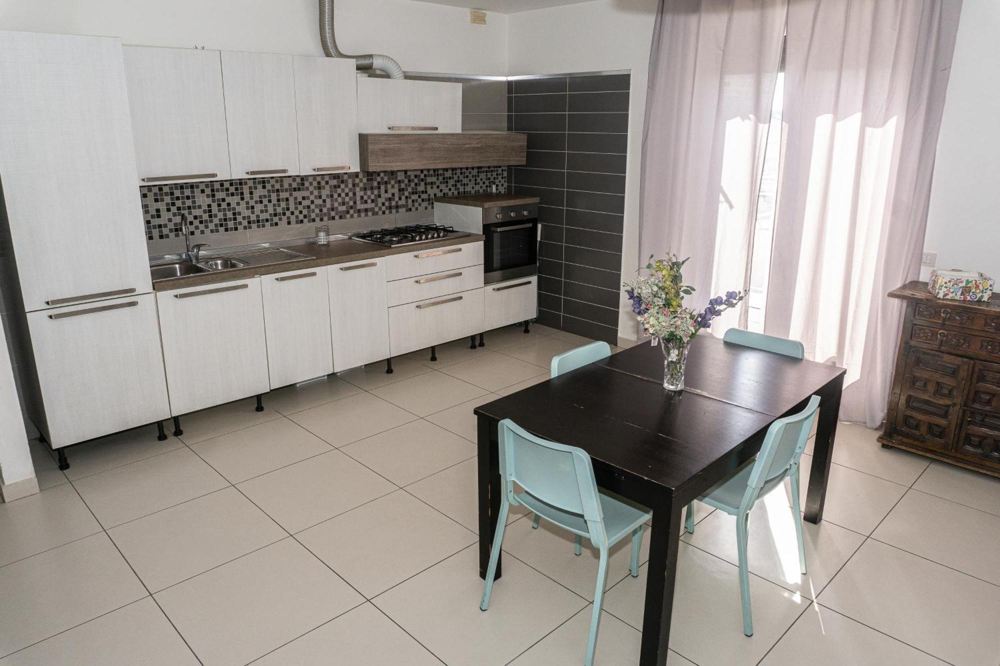 A I R Rettifilo Apartments Naples Exterior photo