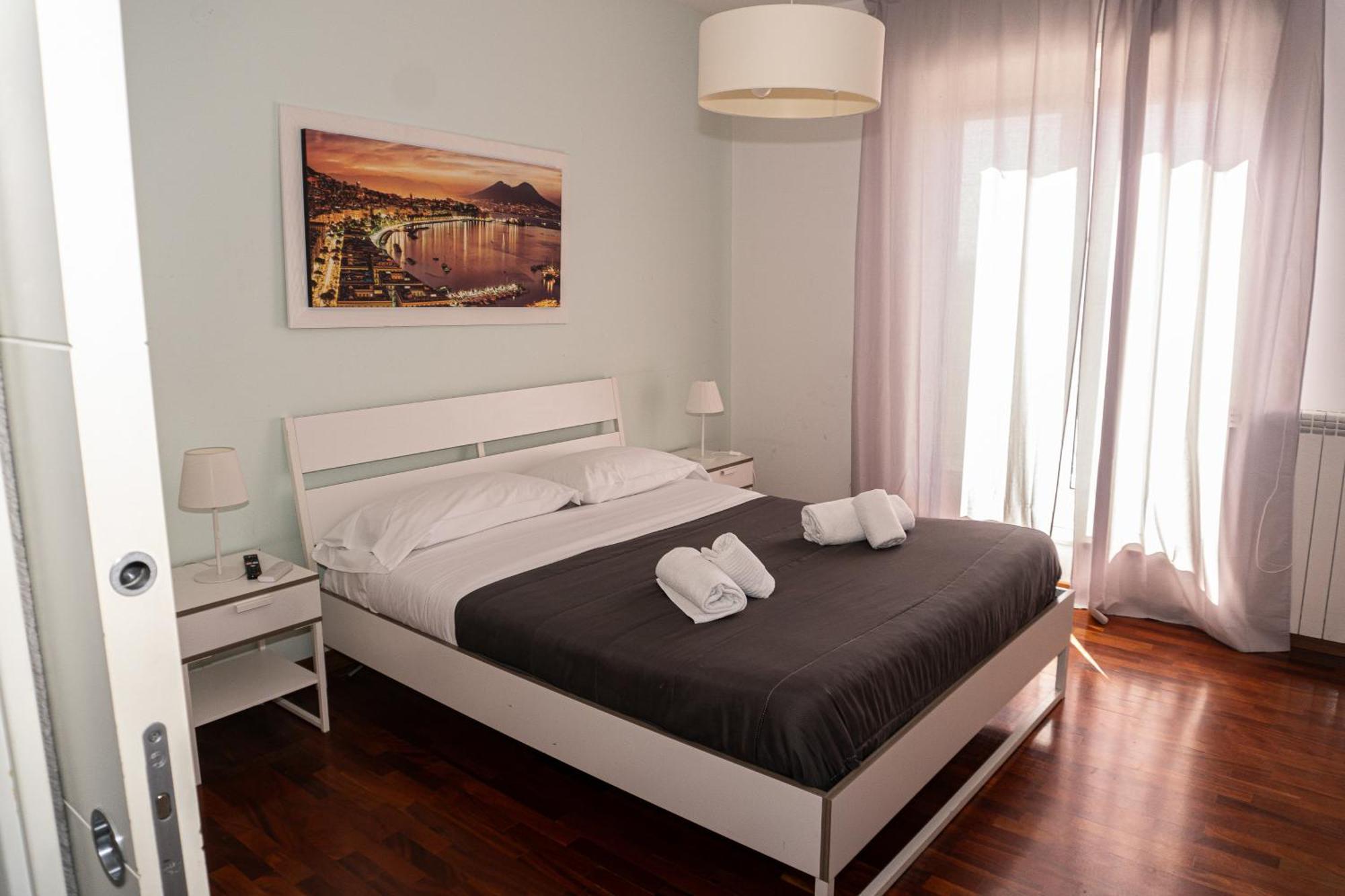 A I R Rettifilo Apartments Naples Exterior photo