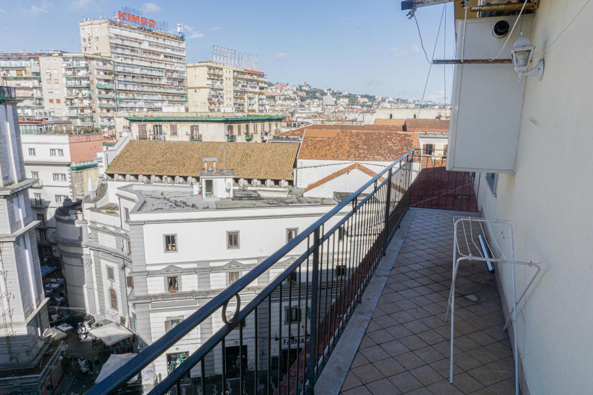 A I R Rettifilo Apartments Naples Exterior photo