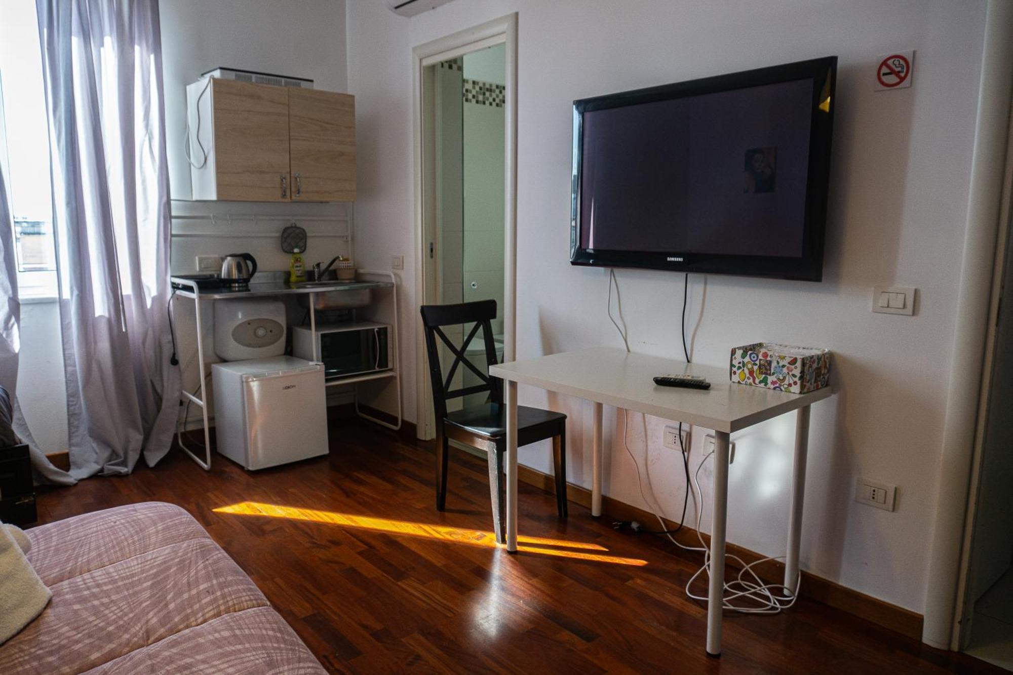 A I R Rettifilo Apartments Naples Exterior photo